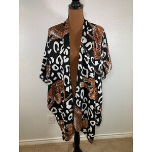 PRICE DROP! Women's Ana & Ava Shawl, One Size Fits All, Black Animal Print Tiger